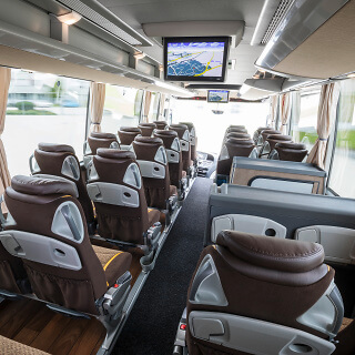 Business Coach 35 PAX Interior 3